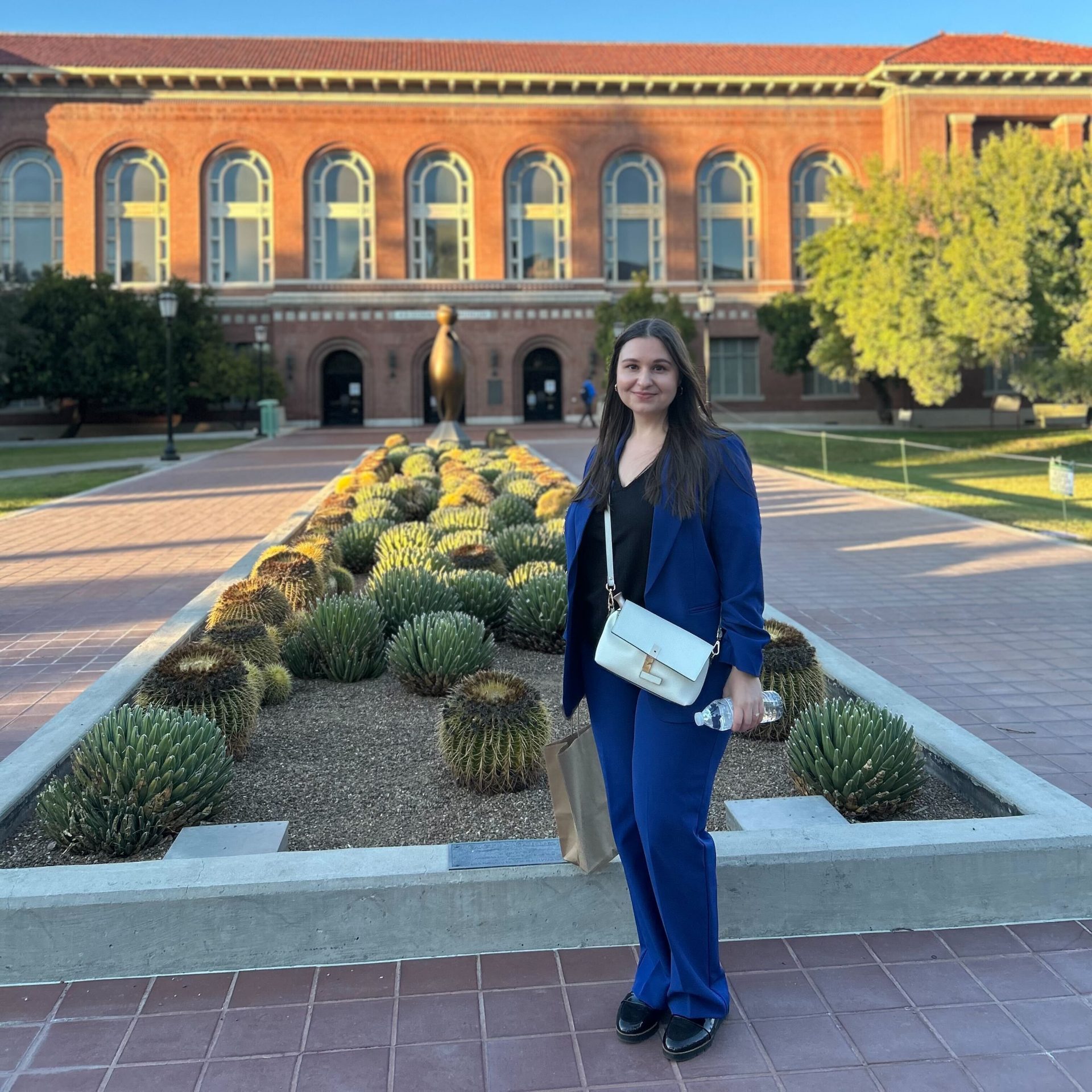 Featured Image for Maia gave a seminar at the University of Arizona about inorganic chemistry instructors’ teaching of symmetry!